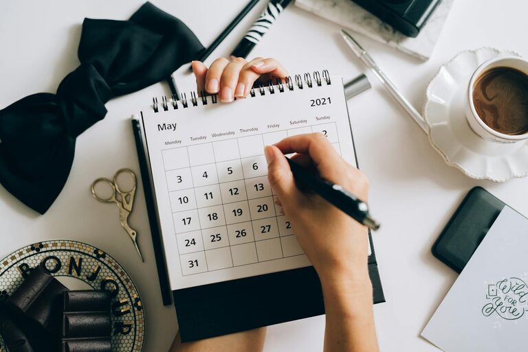 How to Design a Weekly Reset Routine for a Fresh Start